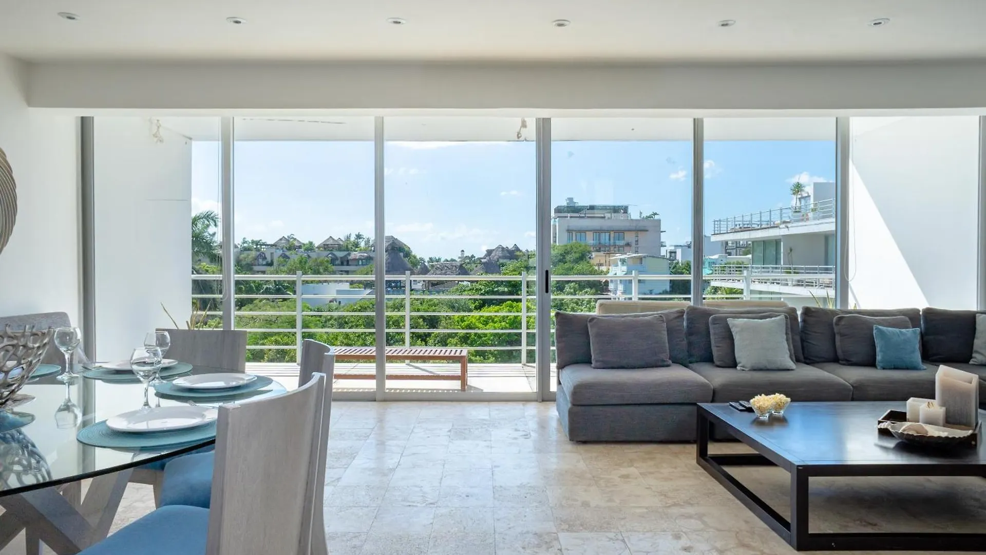 Magia Playa Penthouse 2D Condo Playa del Carmen