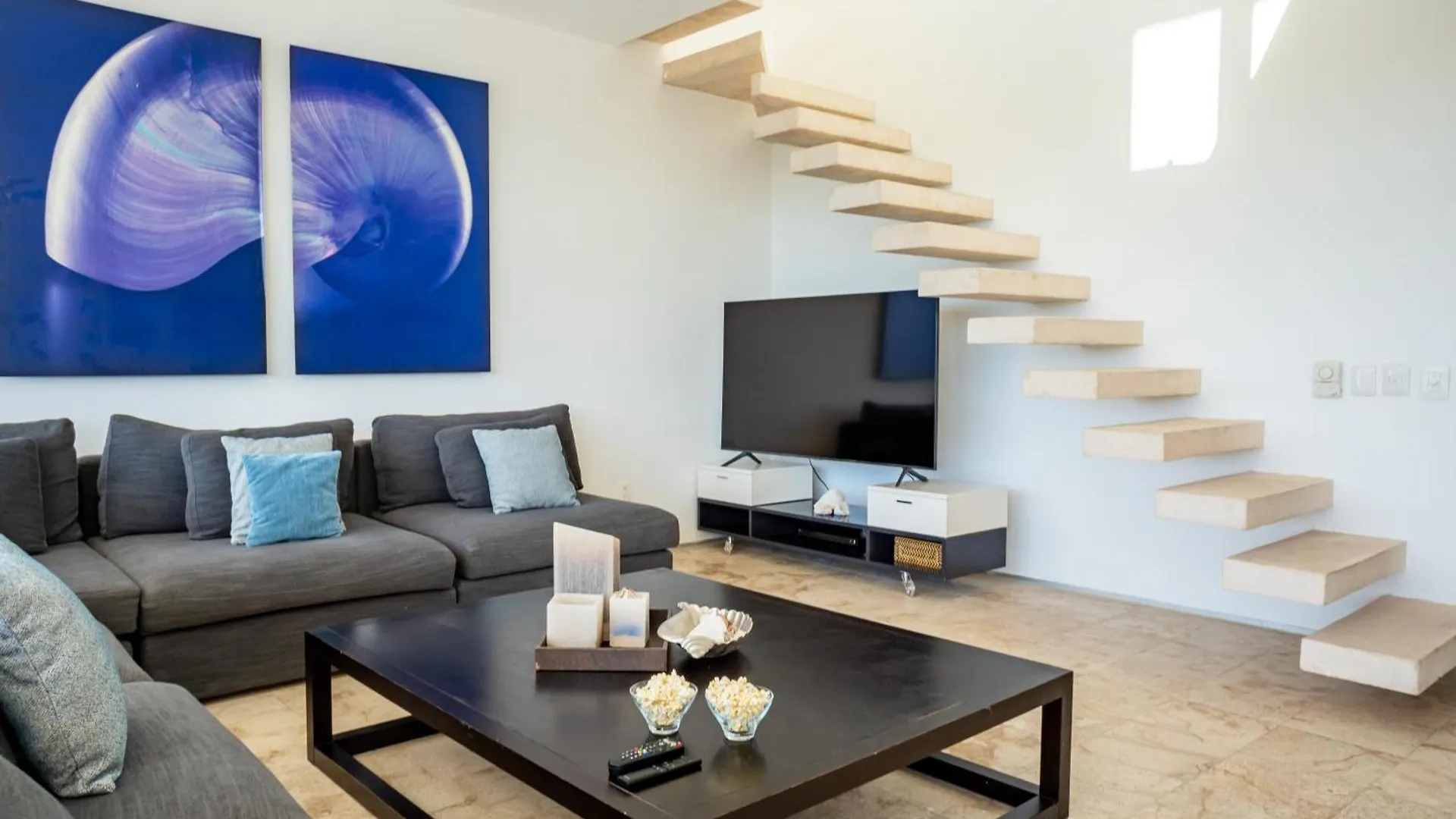 Magia Playa Penthouse 2D Condo Playa del Carmen Mexico
